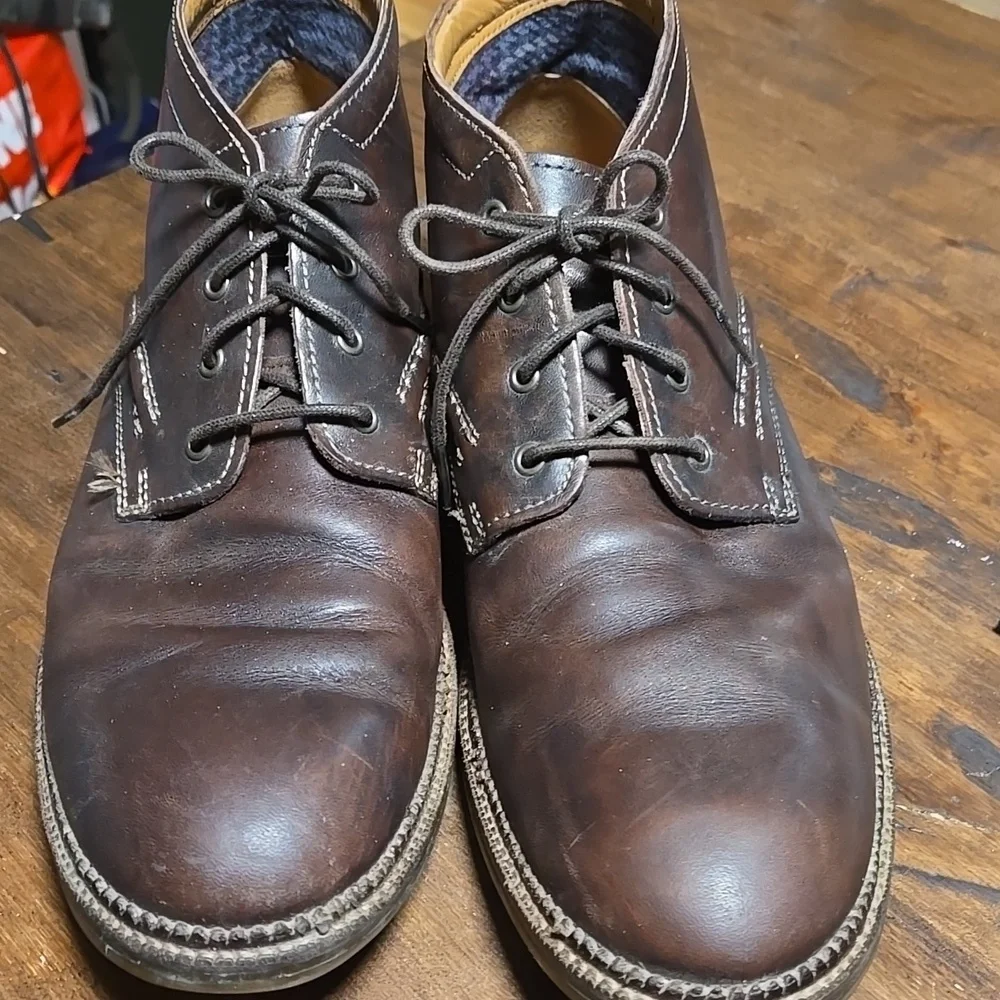 Clarks Men's Dark Brown Chukka Boots Soft Supple Leather Mens 11.5 Suede Detail